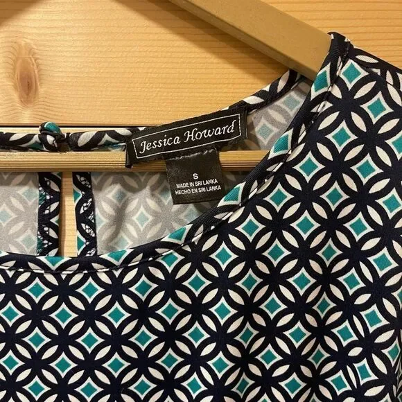 Jessica Howard Romper, size Small - Picture 3 of 6